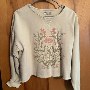 Rivet & Thread crew neck sweater